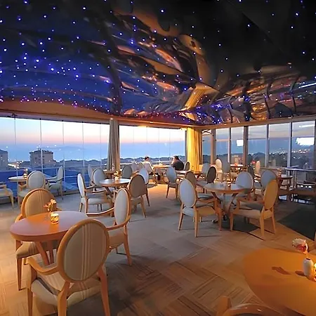 Dream Hill Business Deluxe Hotell 4*