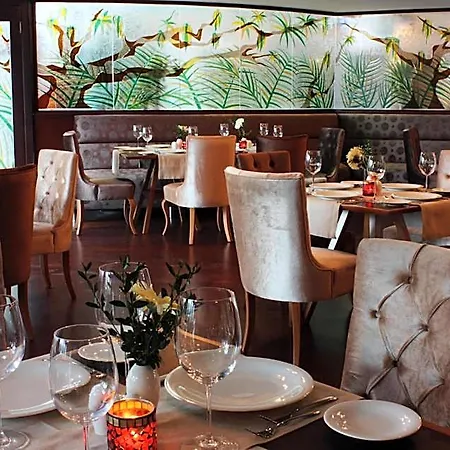 Dream Hill Business Deluxe Hotel 4*