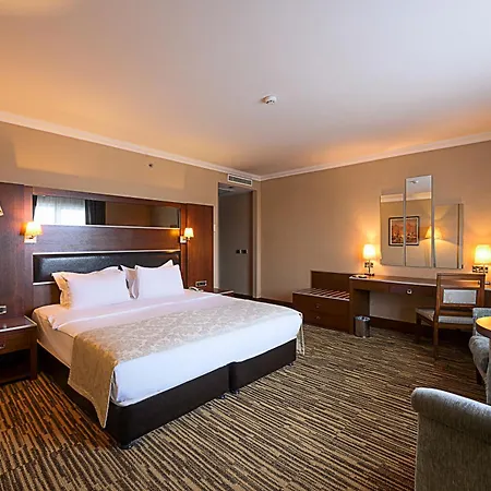 Dream Hill Business Deluxe 4*