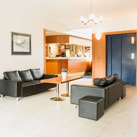 Dream Hill Business Deluxe Hotel 4*